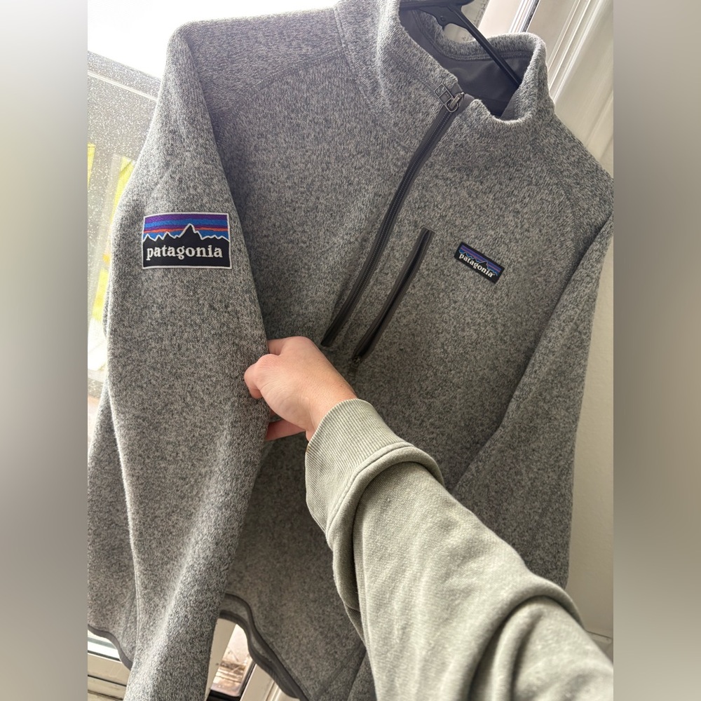 Mens Large Patagonia Pull Over Fleece Grey